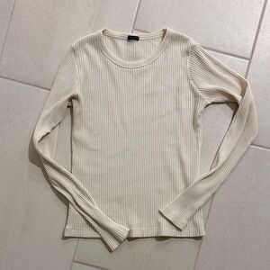 Brandy Melville long sleeve top ribbed